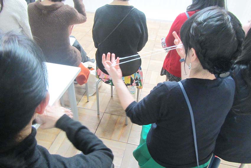 アーツ千代田3331のOUT of PLACEにて開催された中島崇「日々の機微」での小田川悠による対話型観賞のアートイベントです。