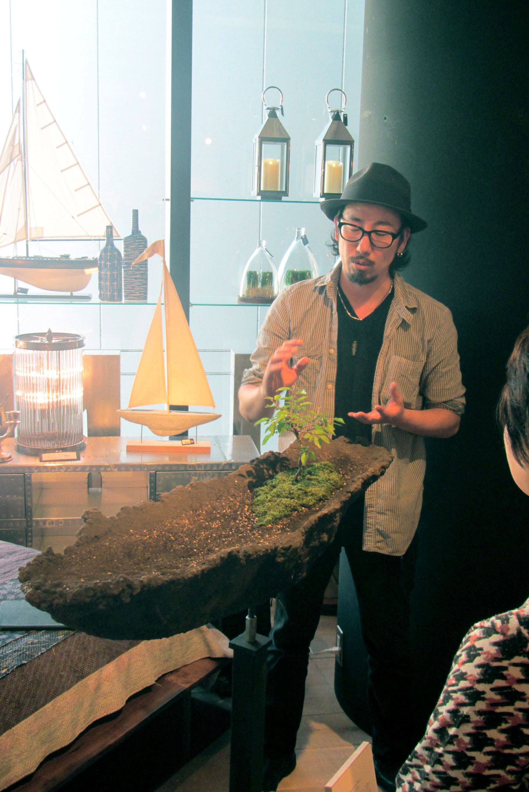 恵比寿ASPLUNDにて行われた美術鑑賞イベント,下馬ート,家具とアートと,対話型鑑賞,吉野祥太郎